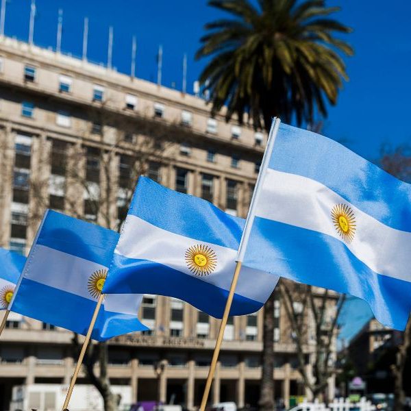 Political Problems&News in Argentina